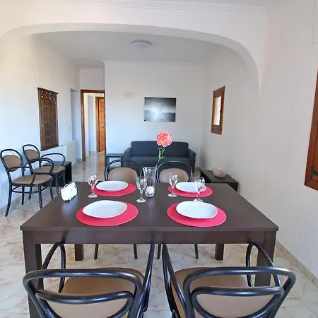 Ute Villa *